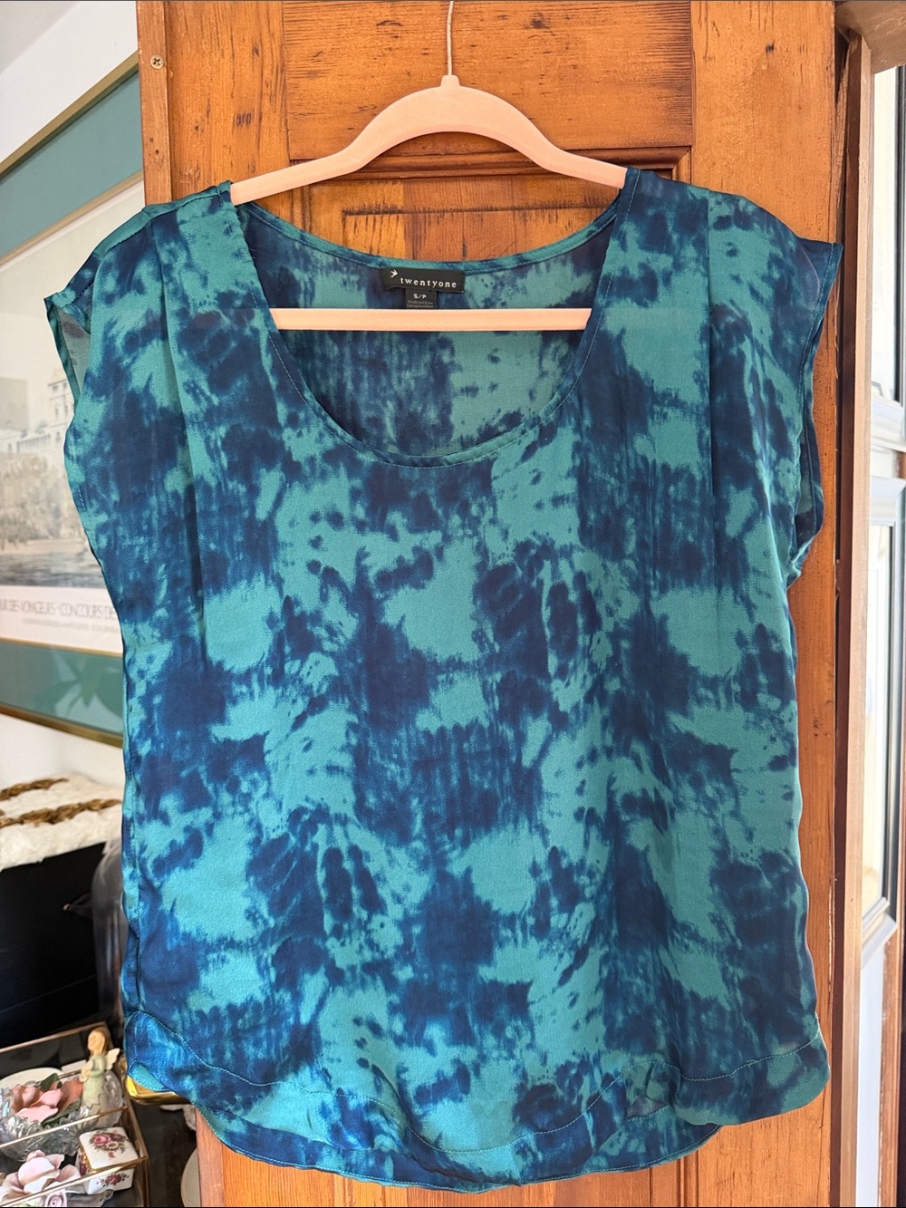 Forever 21 Teal and Navy Tie-Dye Cap Sleeve Blouse - Picture 1 of 2